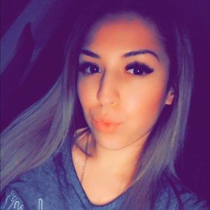 Meet your Posher, Joanna